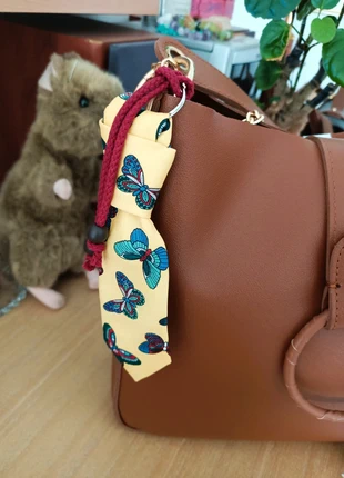 Porte clé bijoux de sac en soie Papillons Modèle unique, marque: Fait Main, état: Très bon état, 5,00 €, 5,95 € Protection acheteurs incluse