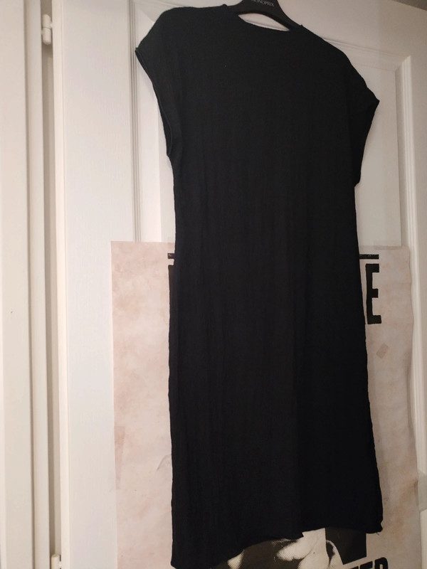 Robe basic noir 2