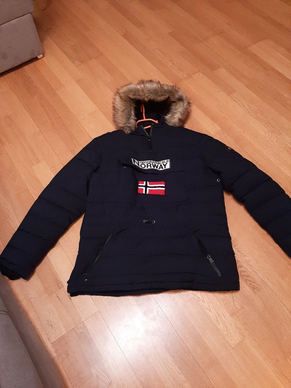 Cazadora tipo canguro marca Geographical Norway Vinted