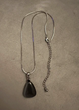 Black pear drop shaped pendant necklace , brand: Reclaimed Vintage, condition: Good, £3.50, £4.38 includes Buyer Protection