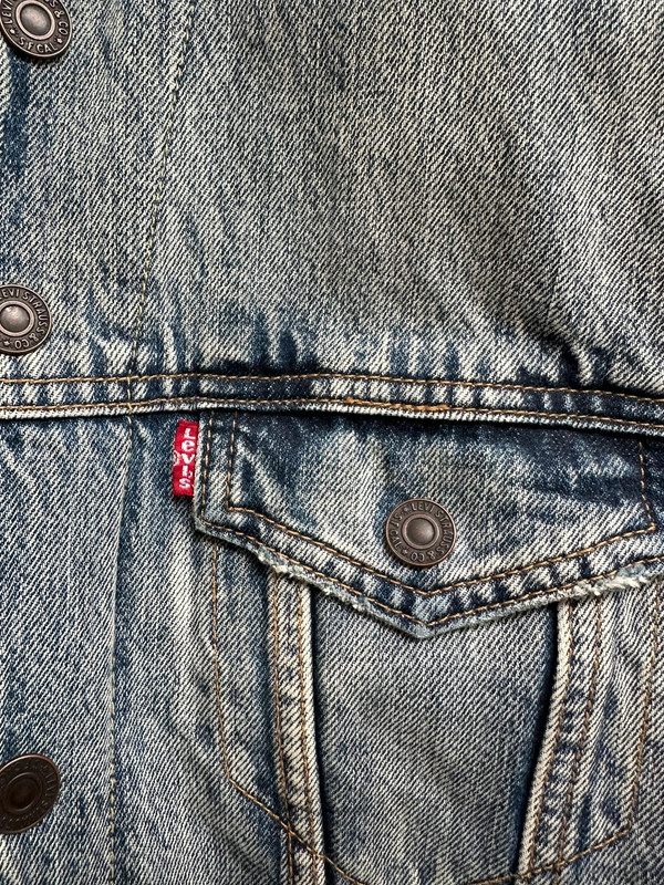 Levi’s denim jacket 5