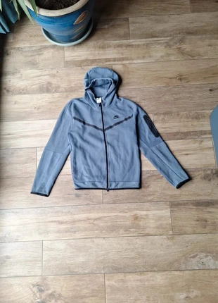 Veste Nike Tech Homme bleu et noir - Taille L, marke: Nike, zustand: Sehr gut, größe: L, 25,00 €, 26,95 € inklusive Vinted-Käuferschutz
