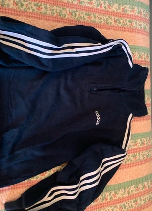 Felpa Adidas Vintage taglia M, marque: adidas, état: Bon état, taille: M, 10,00 €, 11,20 € Protection acheteurs incluse