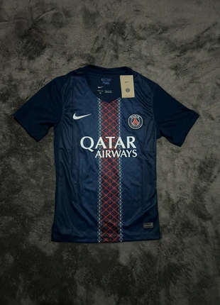Maillots du Paris-saint-germain, brand: Nike, condizioni: Nuovo con cartellino, taglia: S, €44.99, €47.94 include la Protezione acquisti