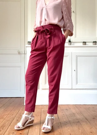 Pantalon paperbag / carrot bordeau Cache Cache, merk: Cache Cache, staat: Heel goed, maat: S / 36 / 8, € 7,00, € 8,05 inclusief Kopersbescherming