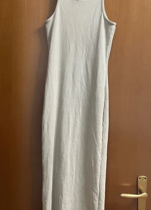 Abito lungo senza maniche stile tubino canotta, marque: Pull & Bear, état: Bon état, taille: XS / 34 / 6, 1,00 €, 1,75 € Protection acheteurs incluse