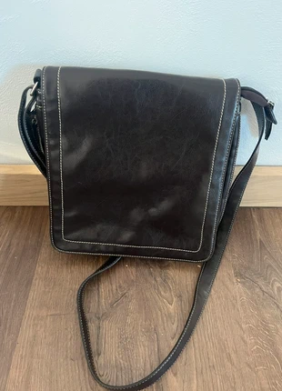 Sacoche marron, merk: sans marque, staat: Heel goed, € 2,00, € 2,80 inclusief Kopersbescherming