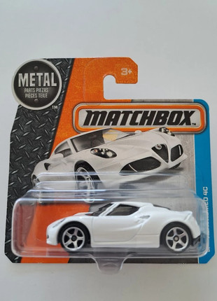 Vintage Matchbox 26/125 - Alfa Romeo 4C - Mattel 2016 - 3 Inch model, merk: Matchbox, staat: Heel goed, maat: Universeel, 5,00 €, 5,95 € inclusief Kopersbescherming