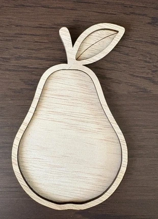 Houten peer vulvorm - nieuw, merk: Montessori, staat: Heel goed, maat: 3 jaar / 98 cm, € 3,75, € 4,64 inclusief Kopersbescherming Pro