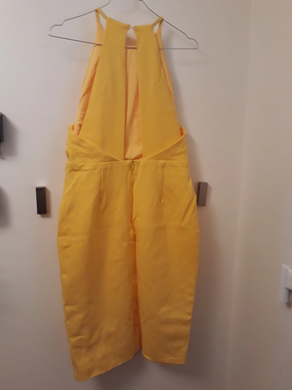 Robe jaune 2