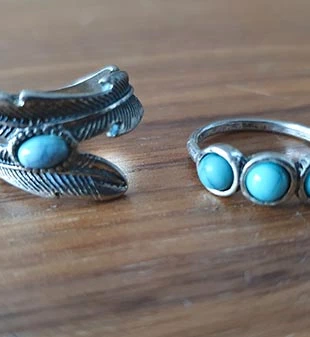 Bagues style indien en métal et pierres bleu, condizioni: Buone, taglia: 19,8 mm Ø / 23,5, €7.00, €8.05 include la Protezione acquisti