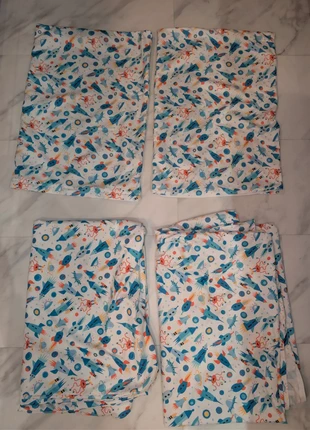 2 housses de couette et taies d'oreiller, marca: Spatial, estado: Novo sem etiquetas, tamanho: 24-36 meses / 92 cm, €16.00, €17.50 inclui Proteção do Comprador