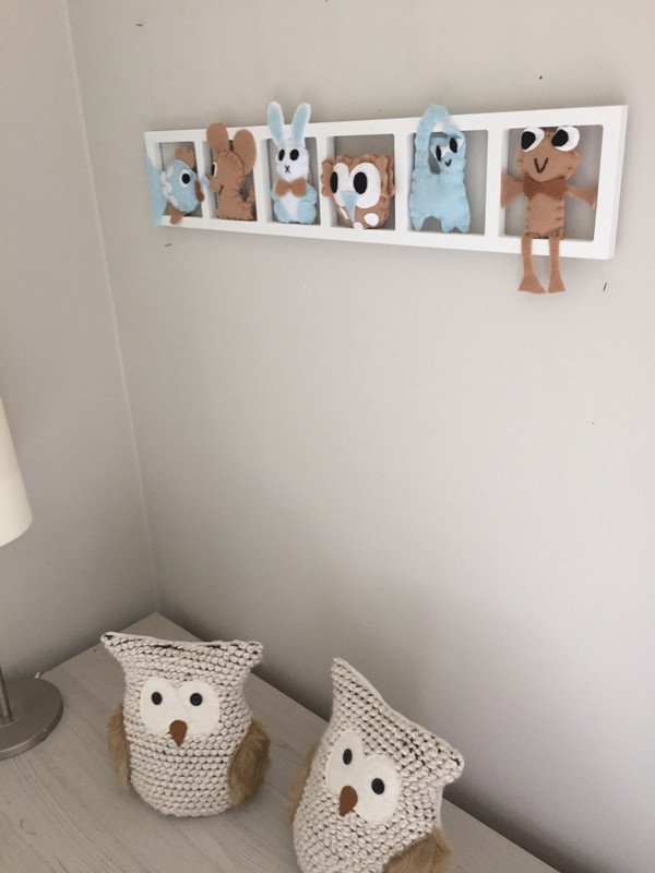 Cadre Deco Pour Chambre De Bebe Avec Figurines Taupe Bleu Et Blanc Vinted