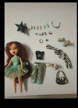 Bratz princesse roxxi 🌺, marque: Bratz, état: Bon état, taille: Taille unique, 300,00 €, 315,70 € Protection acheteurs (Pro) incluse