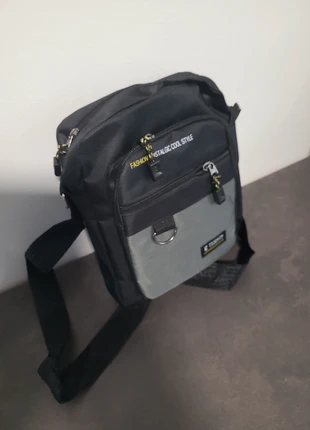 Sacoche bandoulière homme ou mixte, marque: Fashion Style, état: Très bon état, 5,90 €, 6,90 € Protection acheteurs incluse