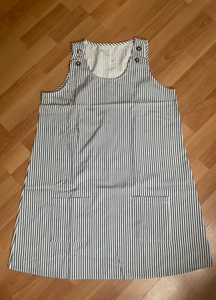 Robe à rayures, zustand: Neu, größe: XL / 42 / 14, 4,00 €, 4,90 € inklusive Vinted-Käuferschutz