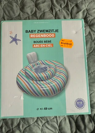 Baby float zwemzitje nieuw 0-12 maanden 🩵, merk: Kruidvat, staat: Nieuw met prijskaartje, maat: 6-9 maanden / 68 cm, € 5,25, € 6,21 inclusief Kopersbescherming