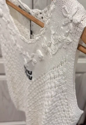 Bretelles Miu Miu, marke: Miu Miu, zustand: Sehr gut, größe: M / 38 / 10, 360,00 €, 378,70 € inklusive Vinted-Käuferschutz