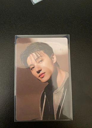 Wooyoung photocard, marca: ATEEZ, estado: Novo sem etiquetas, €5.00, €5.95 inclui Proteção do Comprador