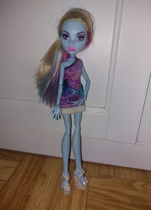 Abbey bominable doll g1 monster high doll, brand: Monster High, condizioni: Buone, taglia: Prematuri, fino a 44 cm, €15.00, €16.45 include la Protezione acquisti