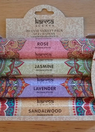 Incense collection with 4 different scents: Rose, Jasmin, Lavender and Sandalwood, marque: karma scents, état: Neuf sans étiquette, 6,50 €, 7,53 € Protection acheteurs incluse