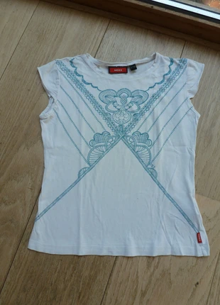 t-shirt korte mouw, wit met turquoiseblauw, Mexx 134-140, marca: Mexx, estado: Bom, tamanho: 9 anos / 134 cm, €2.50, €3.33 inclui Proteção do Comprador