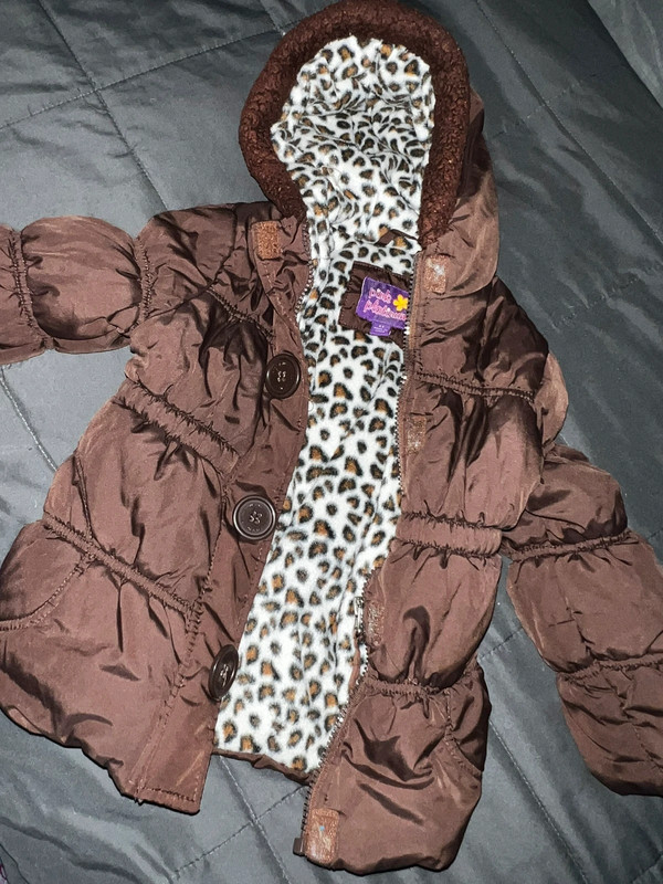 Girls 4t puffer coat 1