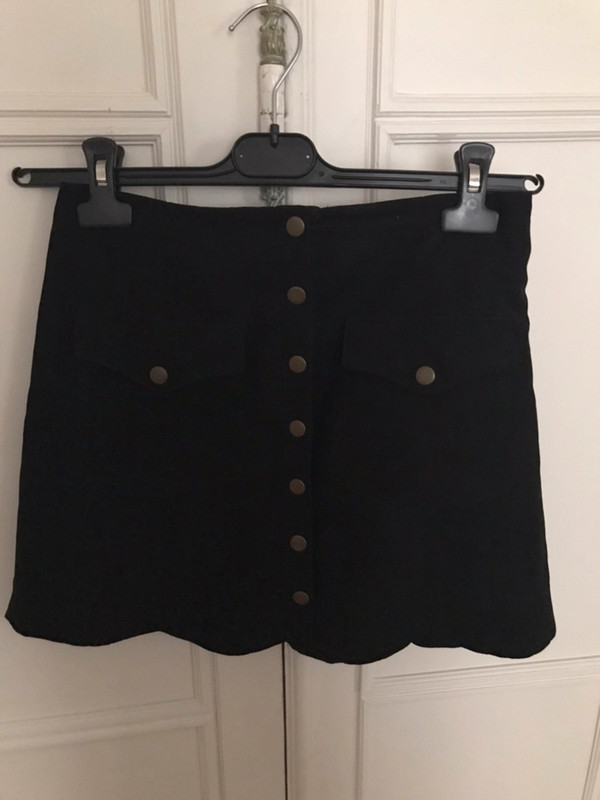 Mini jupe noir style daim  1