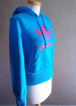 Sweat Adidas bleu , brand: adidas, condizioni: Ottime, taglia: S / IT 40 / EU 36, €33.00, €35.35 include la Protezione acquisti