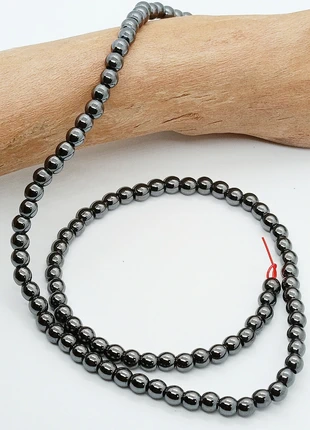 Lot de 40 perles naturelles Hématite 4mm (NAT4-34), brand: Hématite, condizioni: Ottime, €2.70, €3.54 include la Protezione acquisti Pro