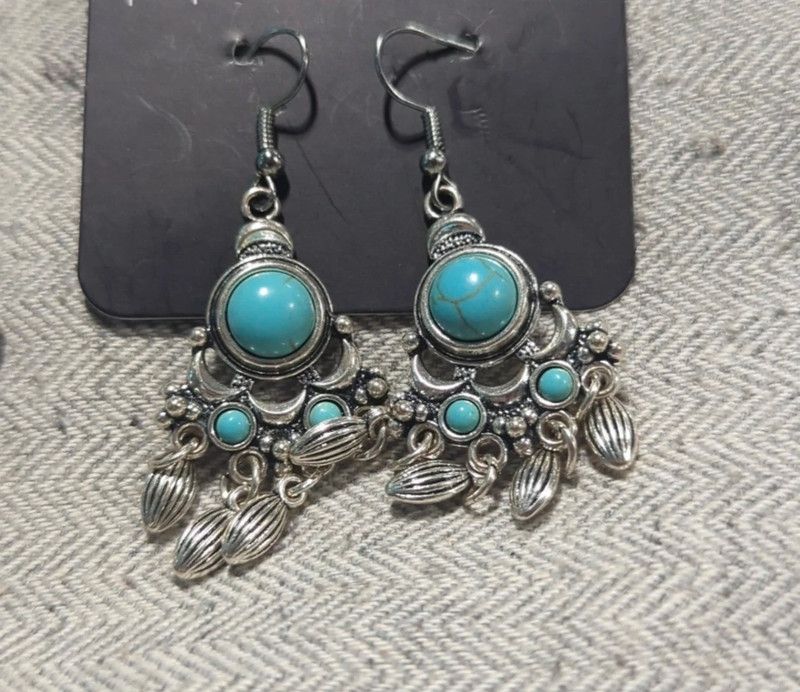 Turquoise and silver jewelry bundle lot 3