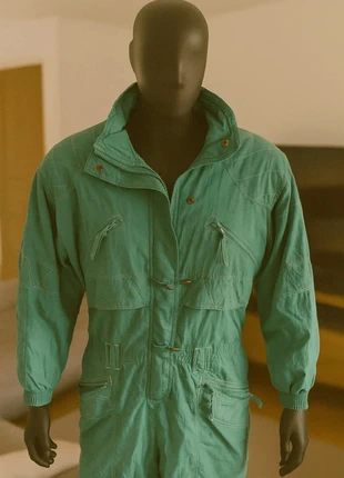 Combinaison de ski vintage C&A verte taille 42, marque: C&A, état: Très bon état, taille: L, 35,00 €, 37,45 € Protection acheteurs incluse