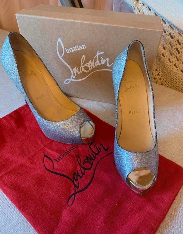 Louboutin paillette Vinted