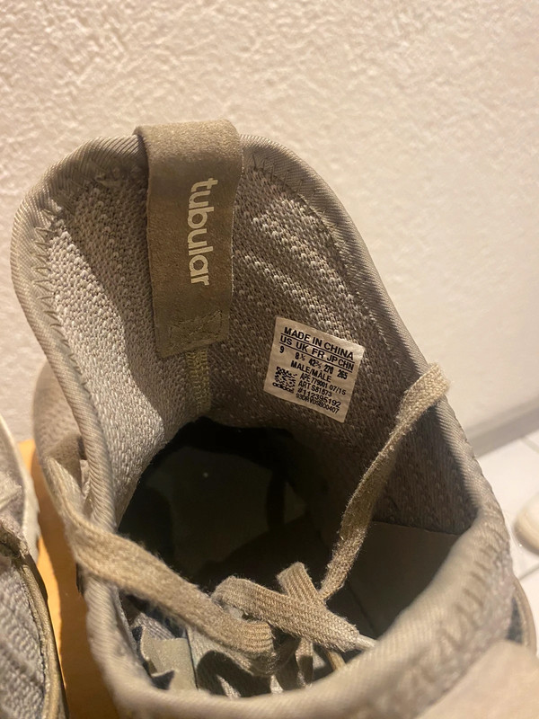 Adidas tubular size 42 2025