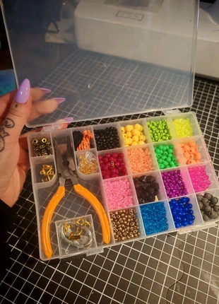 Boîte perles colorées loisir créatif bijoux, condition: New without tags, size: One size, €4.00, €4.90 includes Buyer Protection