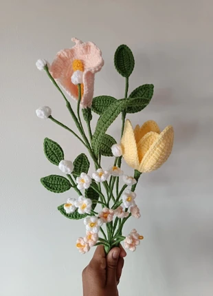 Tulip crochet flower, marque: Fait Main, état: Neuf sans étiquette, 17,00 €, 18,55 € Protection acheteurs incluse