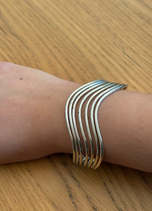 Silver Coloured Swirl Bangle Bracelet, condition: Good, £3.00, £3.85 includes Buyer Protection