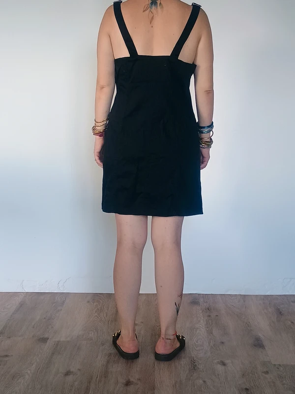 robe noire T44 - photo numéro 2