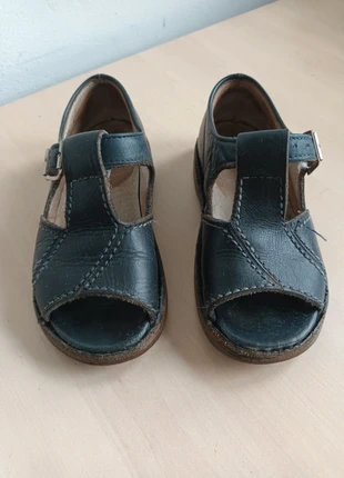 Vintage Piedro kindersandalen maat 25, merk: Piedro, staat: Goed, maat: 25, € 7,00, € 8,05 inclusief Kopersbescherming