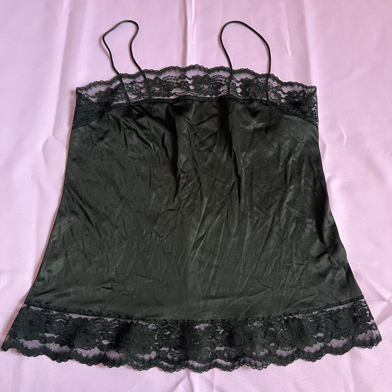 Y2K Black Lace Trim Spaghetti Strap Tank Top 1