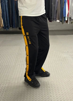 Vintage 90s Nike baggy sweatpants wide leg button up track pants, brand: Nike, condition: Very good, size: XL, £27.00, £29.05 includes Buyer Protection Pro