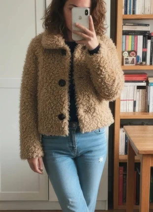 Veste courte beige crème bouclée douillette style bohème taille S, brand: Fuzzywuzzy, condition: Very good, size: S / 36 / 8, €69.60, €73.78 includes Buyer Protection
