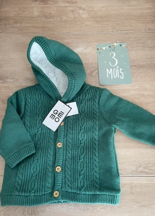 Veste polaire neuve taille 3 mois, merk: Gémo, staat: Nieuw met prijskaartje, maat: 3-6 maanden / 62 cm, € 7,00, € 8,05 inclusief Kopersbescherming