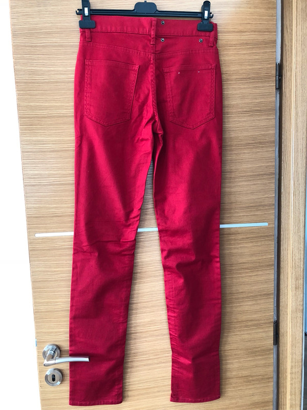 Pantalon rouge slim 3