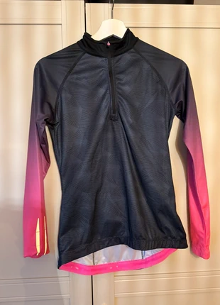 Sport shirt, merk: Osaga, staat: Heel goed, € 9,99, € 11,19 inclusief Kopersbescherming