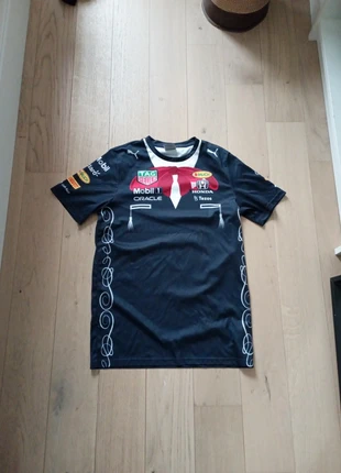 T shirt formule 1 RedBull, marque: Puma X Red Bull Racing, état: Très bon état, taille: S, 5,00 €, 5,95 € Protection acheteurs incluse