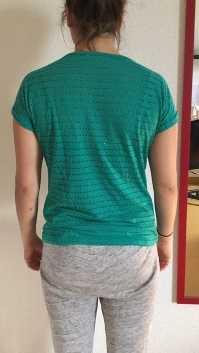 T-shirt vert taille M 2