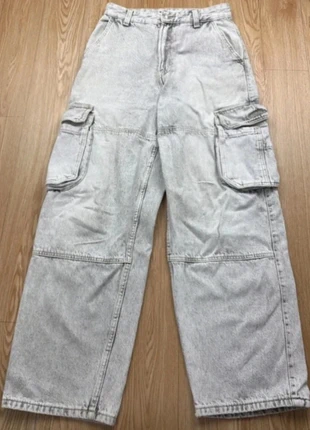 Jean baggy skater – Bershka – Gris – Taille 32 L – Très bon état 👖, marca: Bershka, estado: Muy bueno, tamaño: XXS / 32 / 4, 7,10 €, 8,16 € Protección al comprador incluida