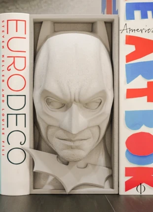 Book Nook Batman | Suporte de Livros Colecionável, marca: Batman, estado: Muito bom, €16.00, €17.50 inclui Proteção do Comprador