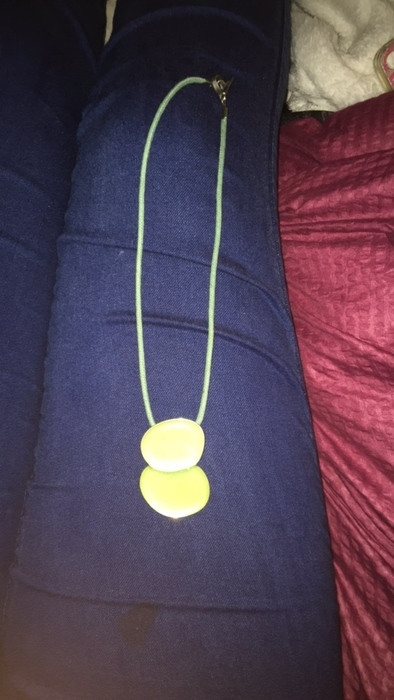 collier jaune/vert pomme 1